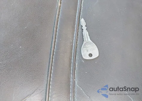 1980 Mazda Rx7 z USA, uszkodzony, nr VIN SA22C616988